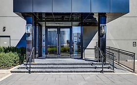 Dream Suites Near Yyz Airport